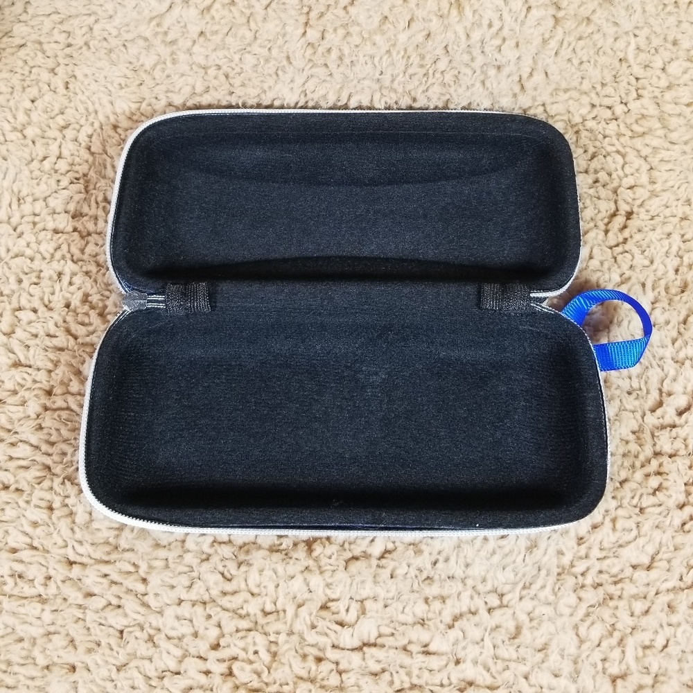 $5 Eyeglasses/Sunglasses Hard Shell Case - Picture 5 of 5